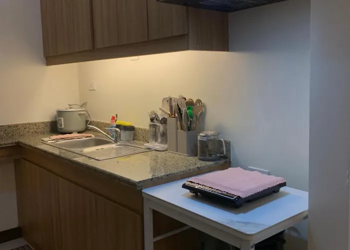 Aparthotel 2br 38th Flr Siesta Space In Prisma Residences *